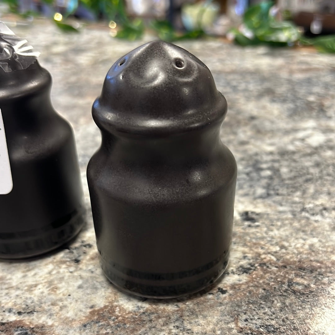 Vintage Shaker Set