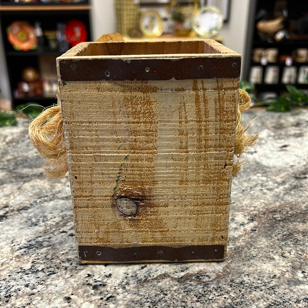 Apple Utensil Holder
