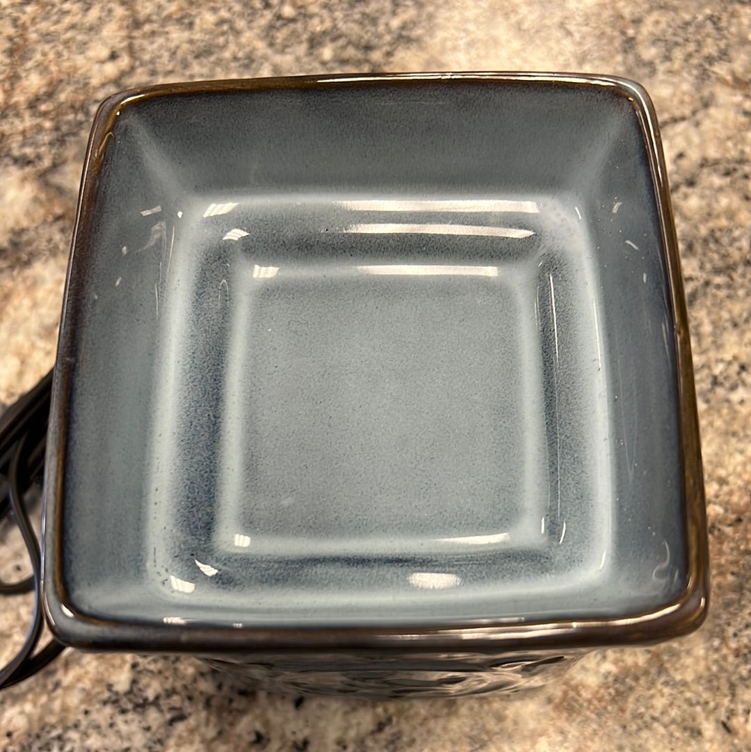 Blue Scentsy Warmer