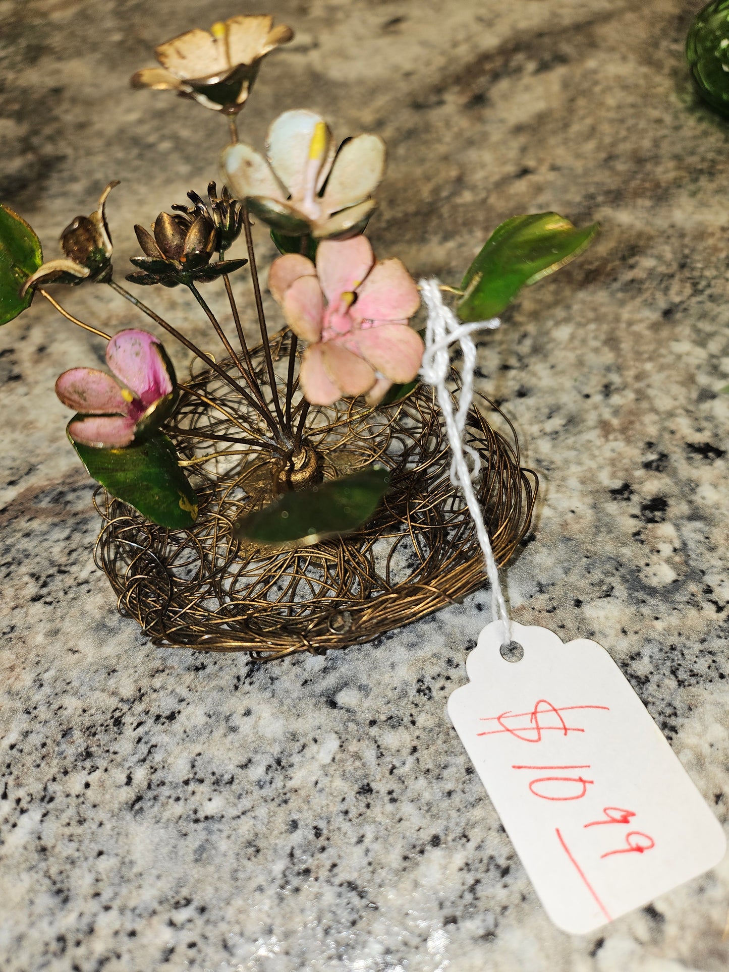 Wire floral