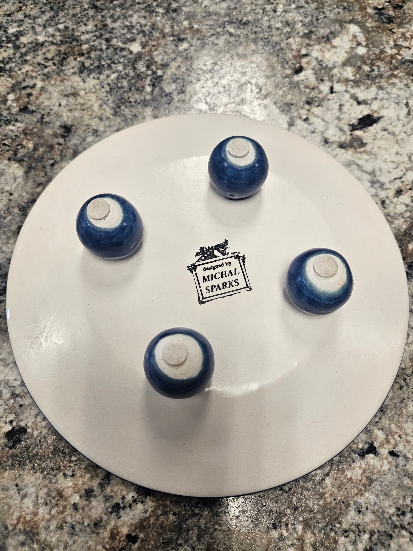 Yankee candle plate