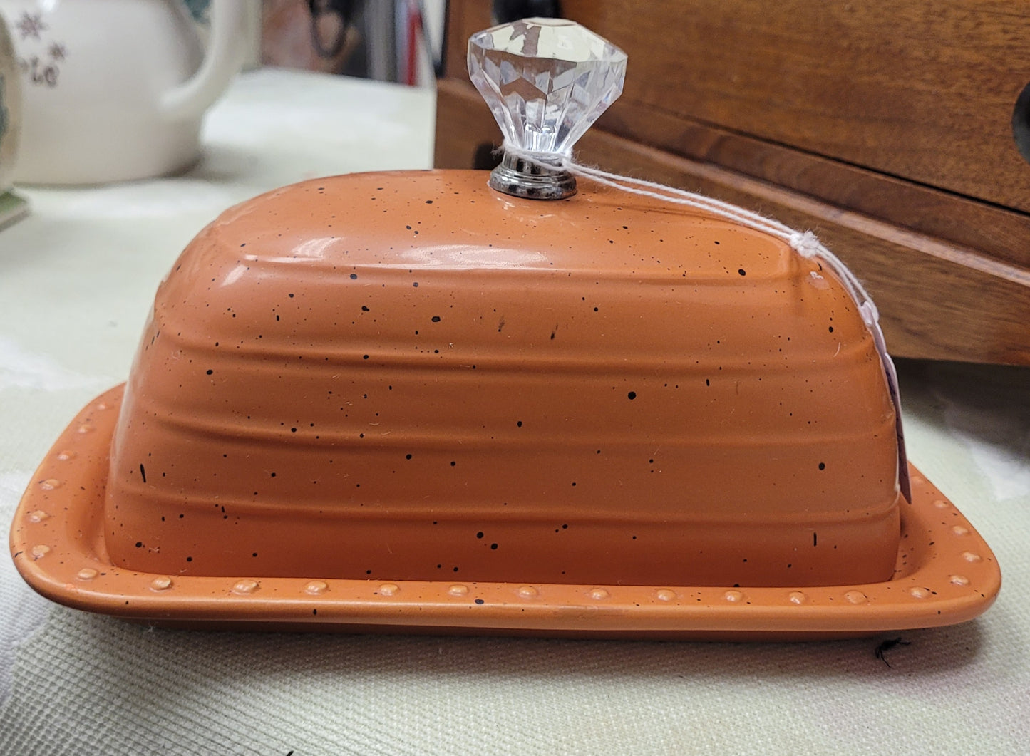 Butter dish