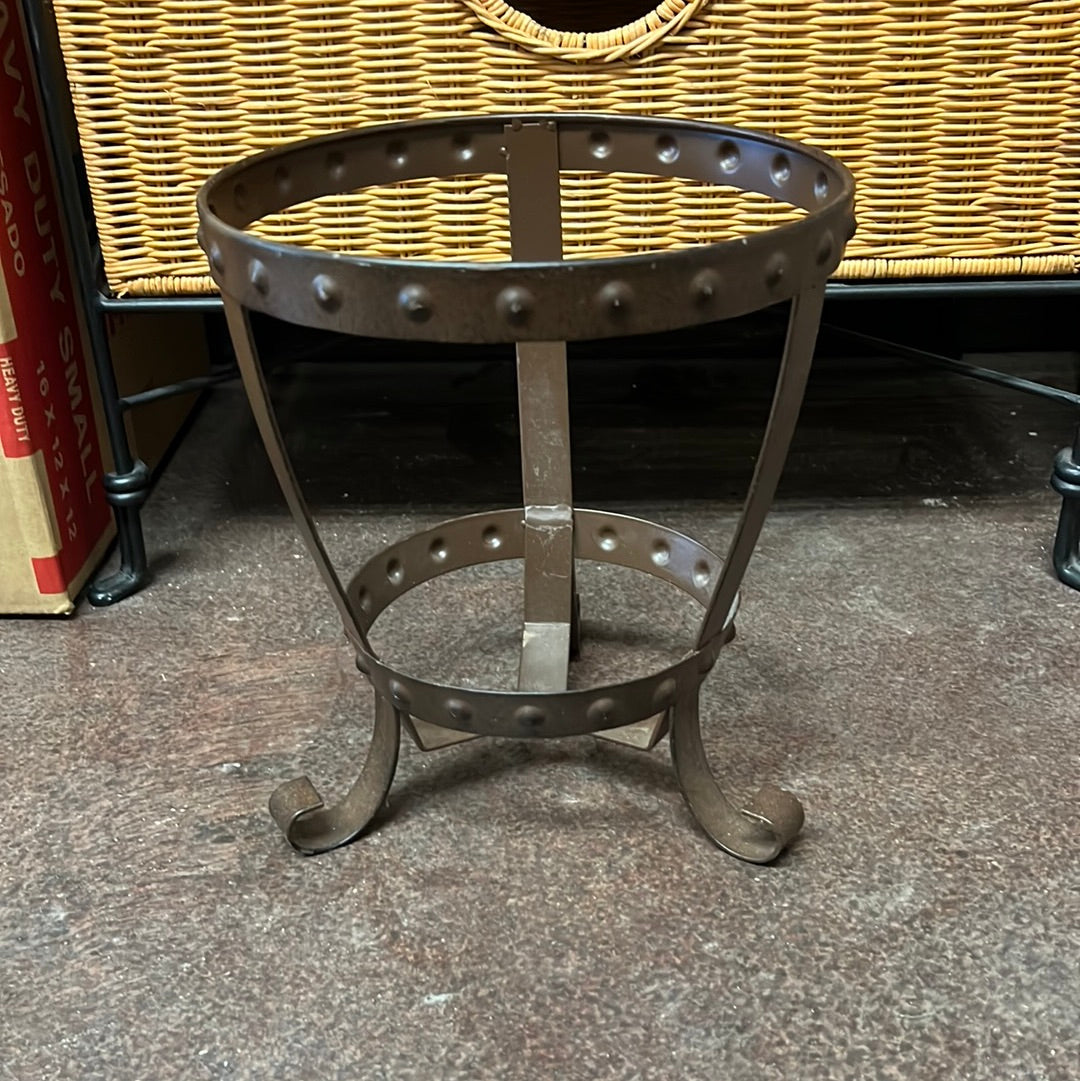 Metal Plant Stand