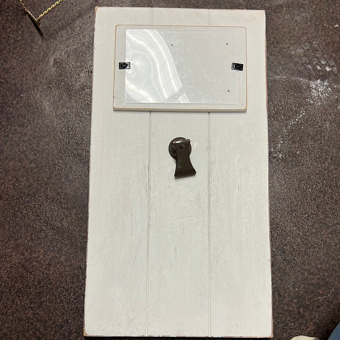 Hanging Wood Sign Picture Frame