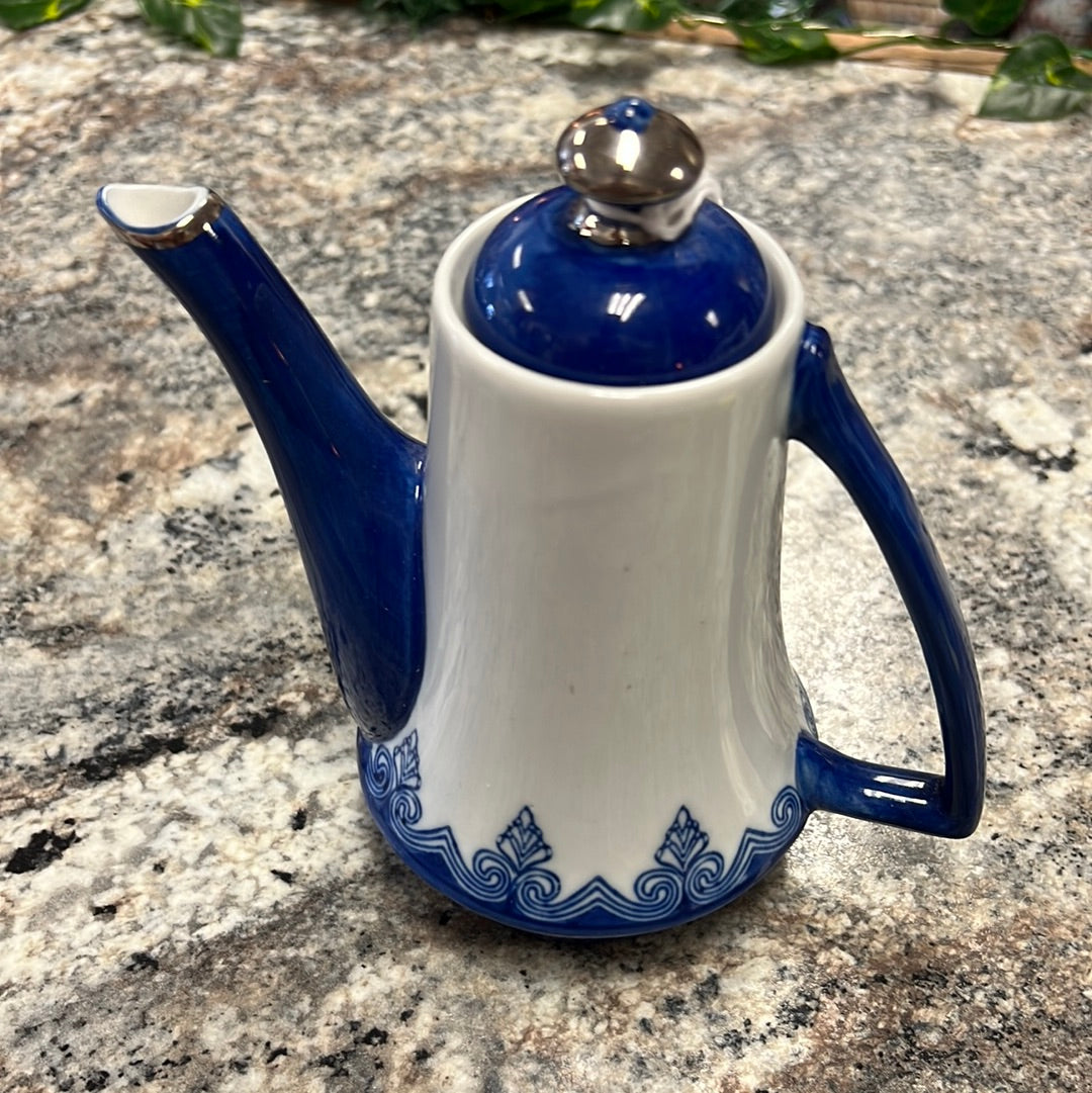 Bombay China Teapot
