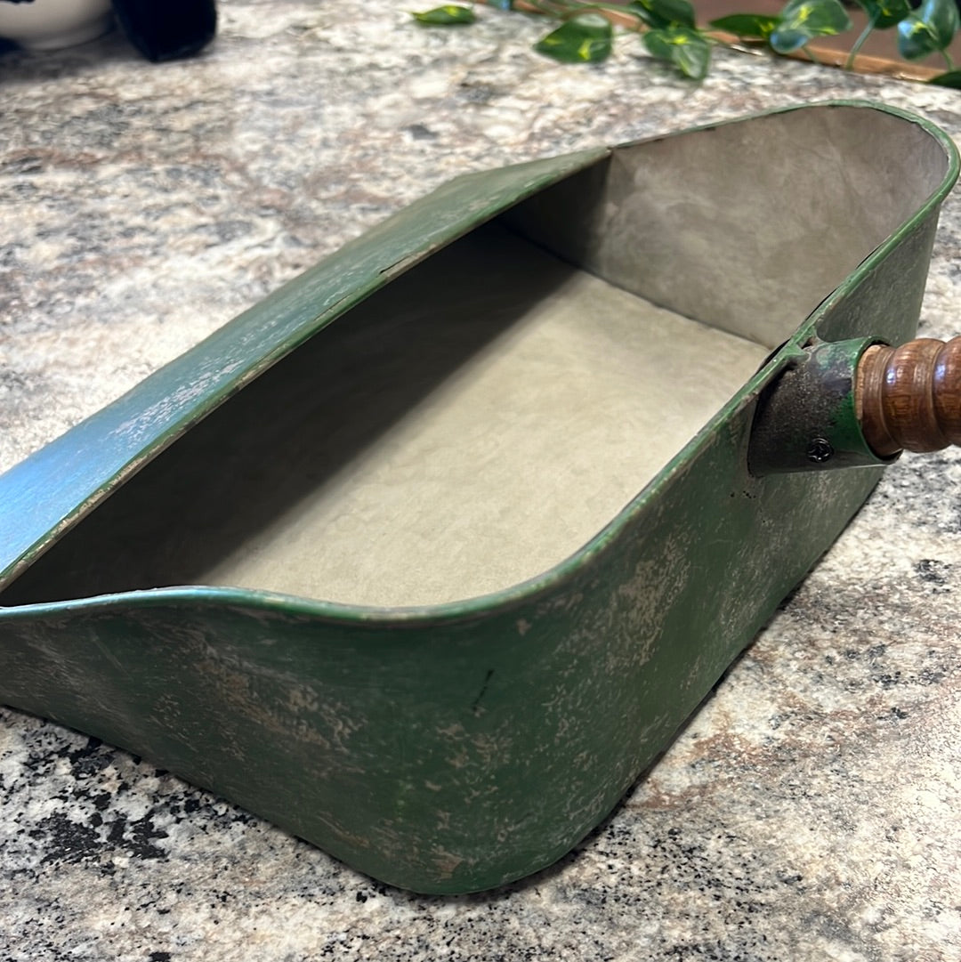 Dust Pan Decor