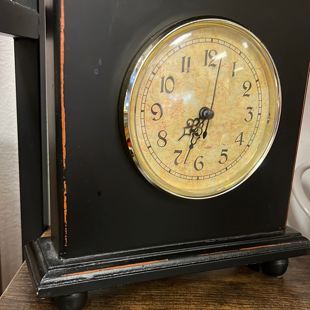 Black Mantle Clock