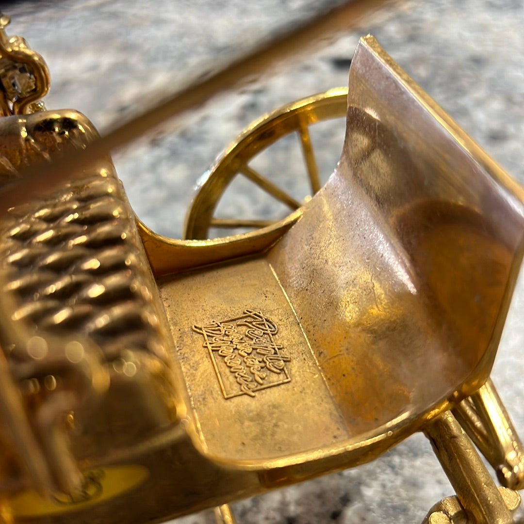 Vintage John Deer Stagecoach