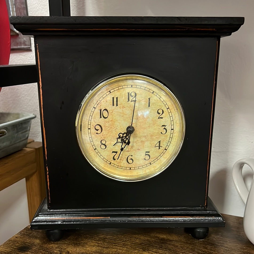 Black Mantle Clock