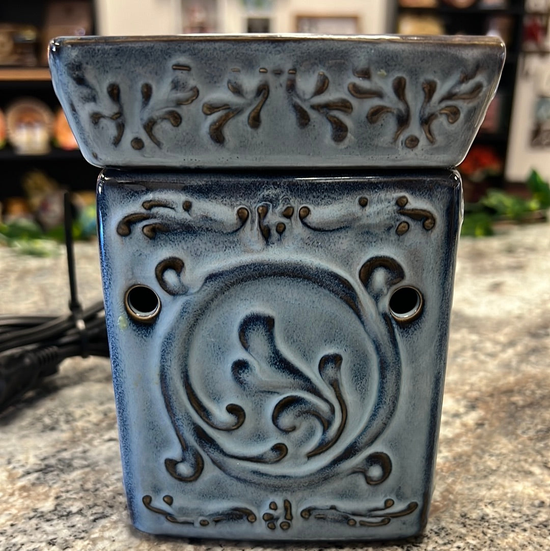 Blue Scentsy Warmer