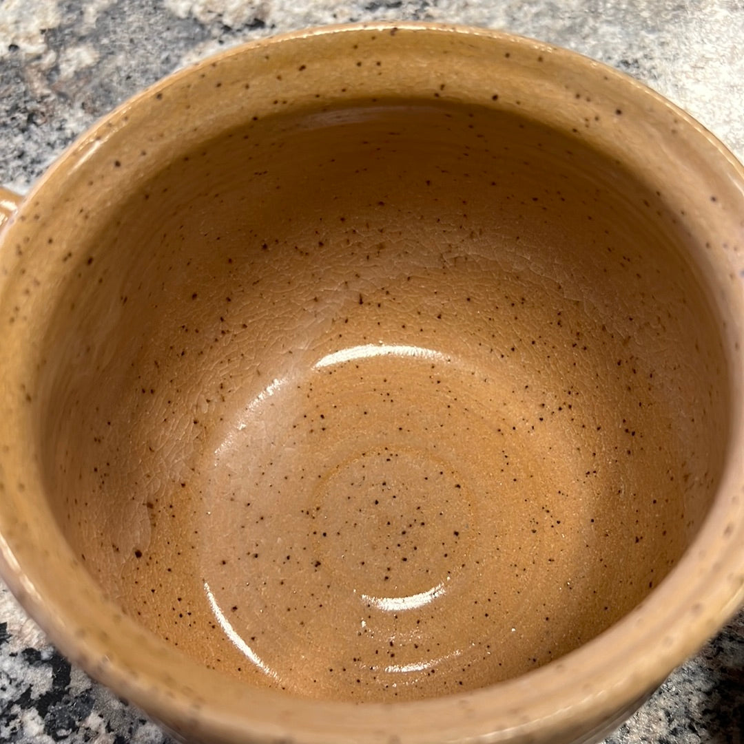Tan Pottery Mug Set