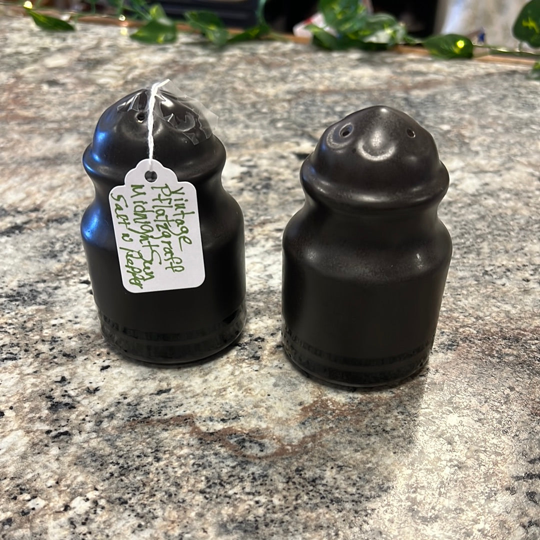 Vintage Shaker Set