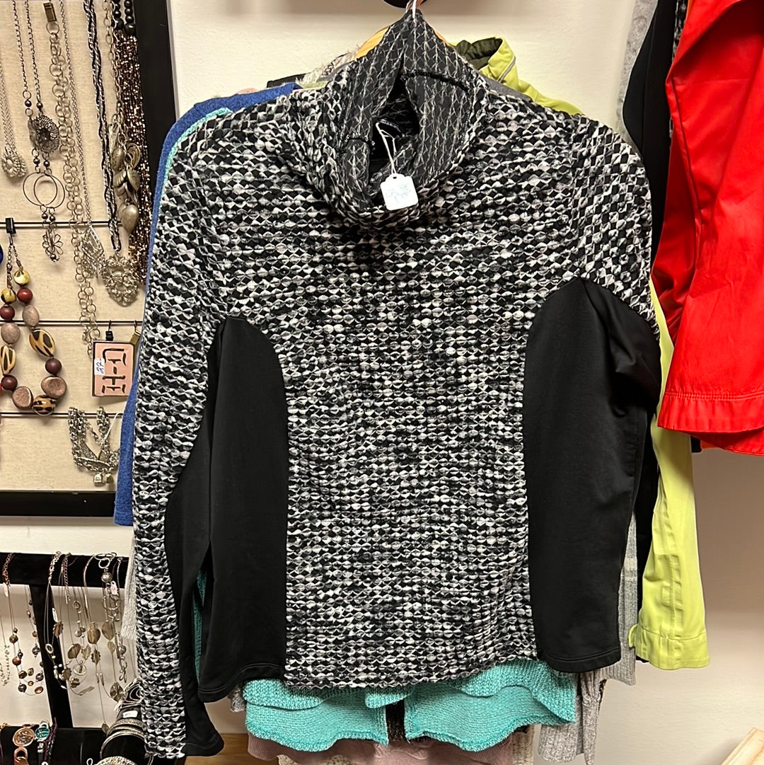 Nike Long Sleeve Sz LG