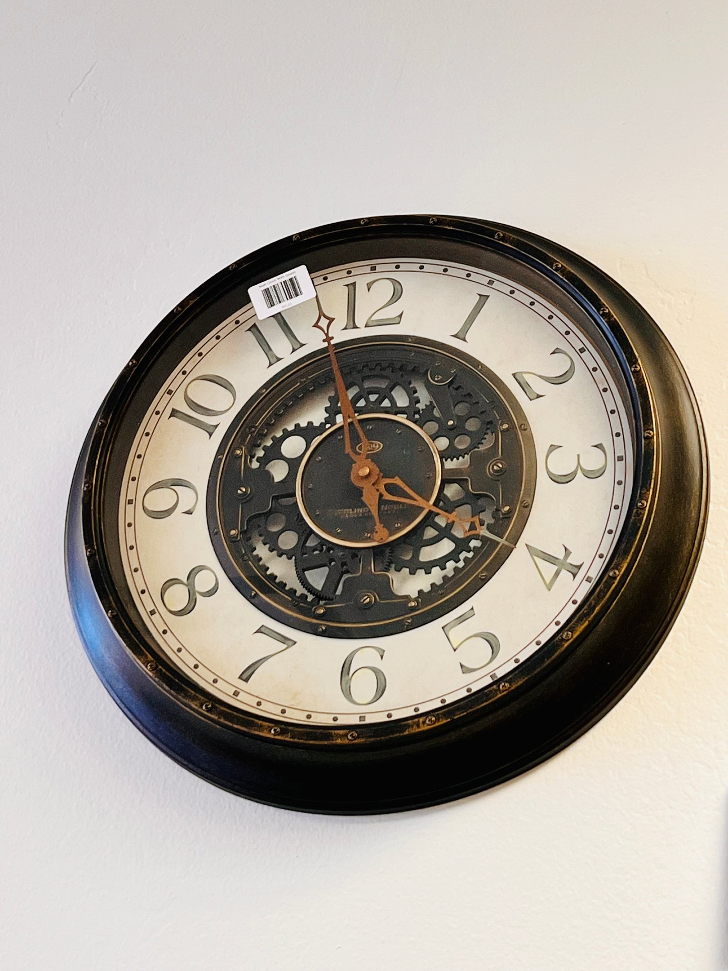 Wall Clock With Gears