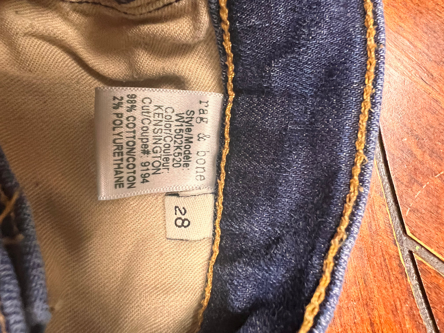 Rag & Bone Jeans 28