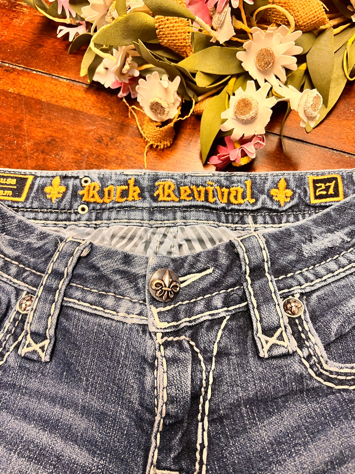 Rock Revival 27