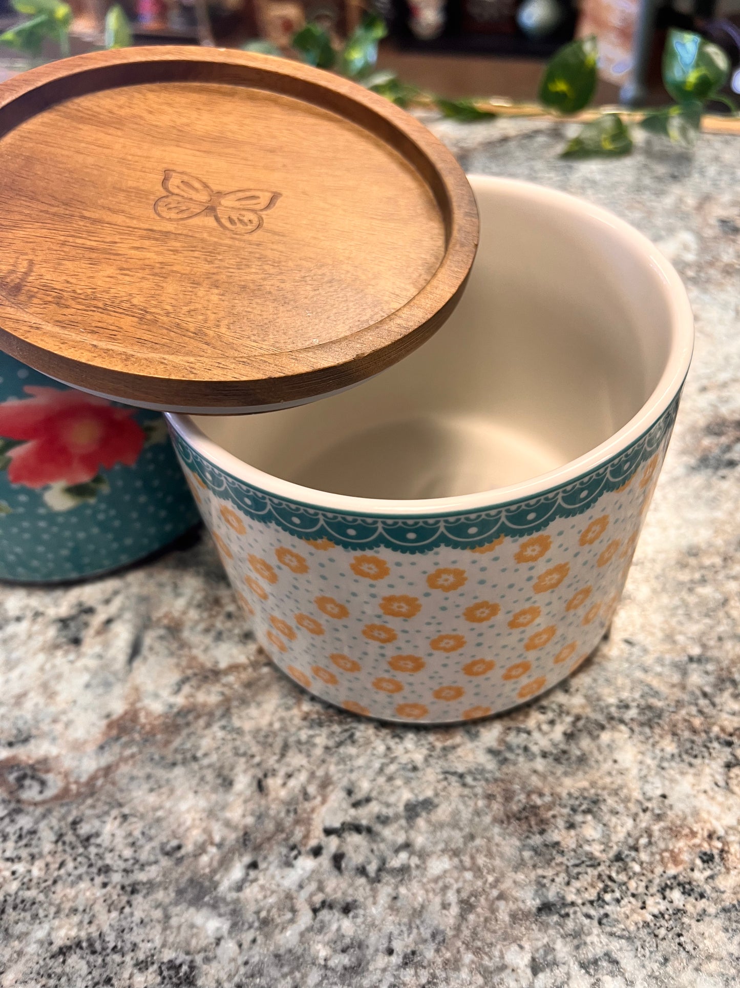 Stoneware Canister Set NEW