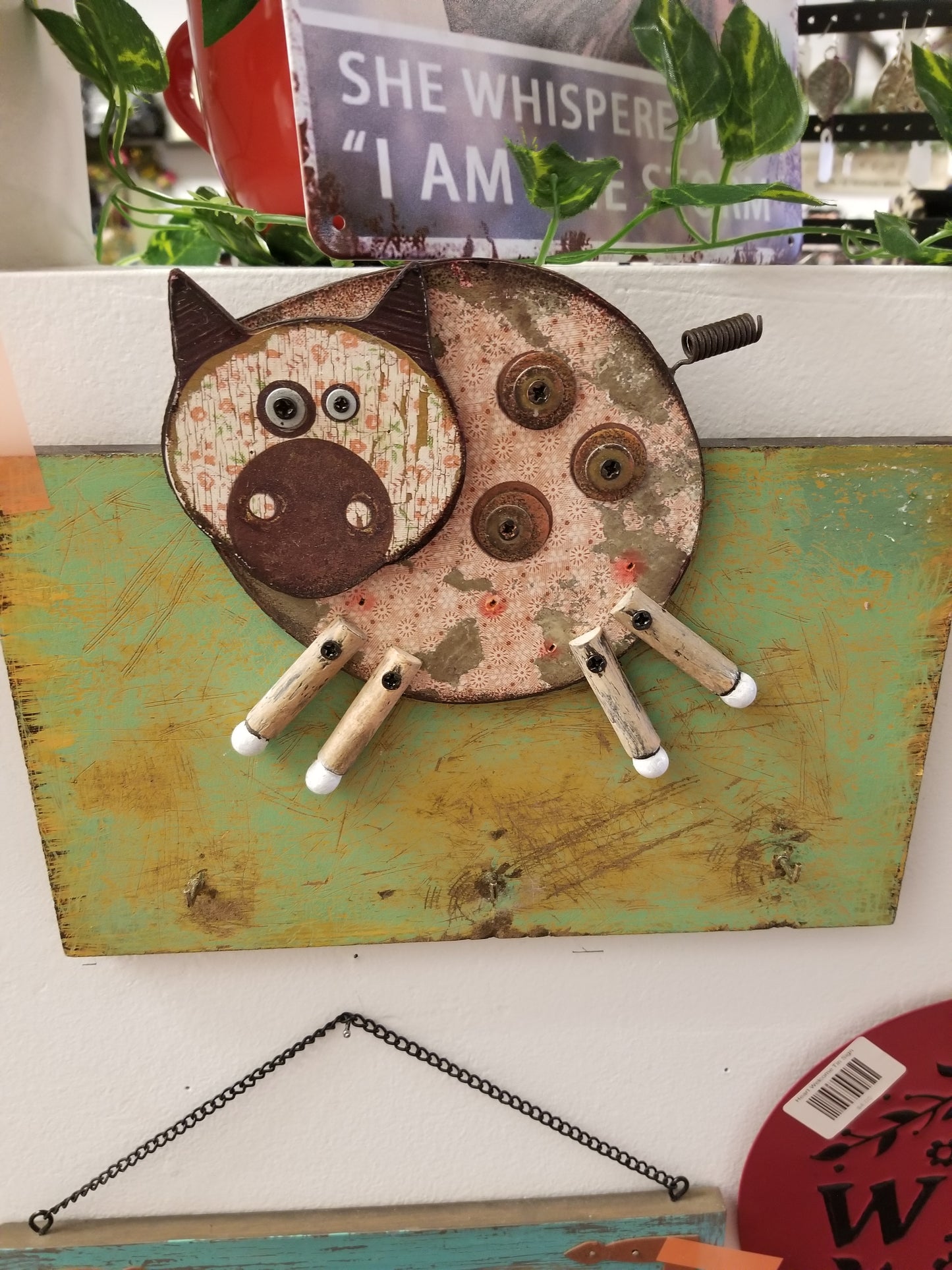 Wood Pig key wallmount