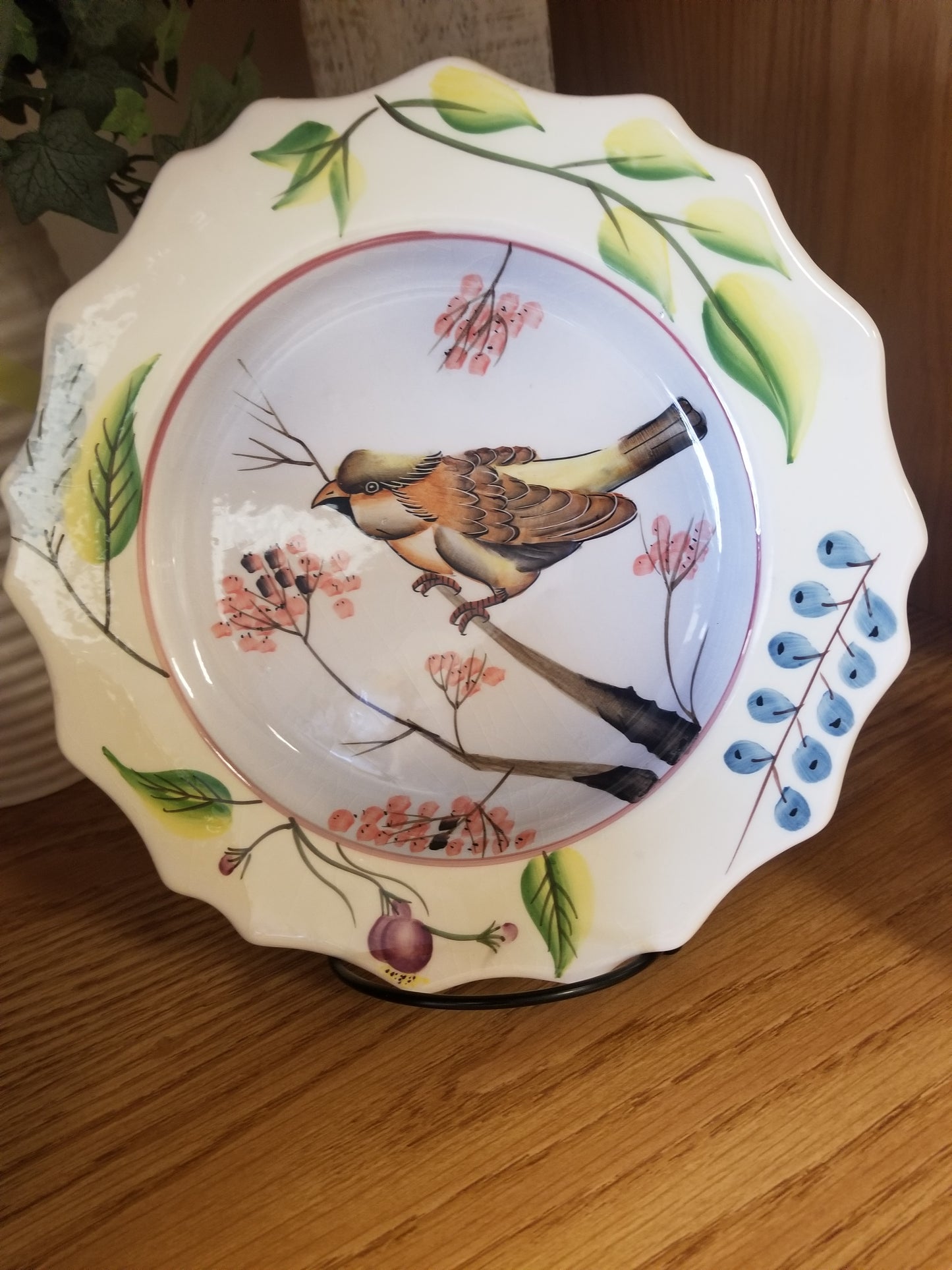 Vintage song bird plate