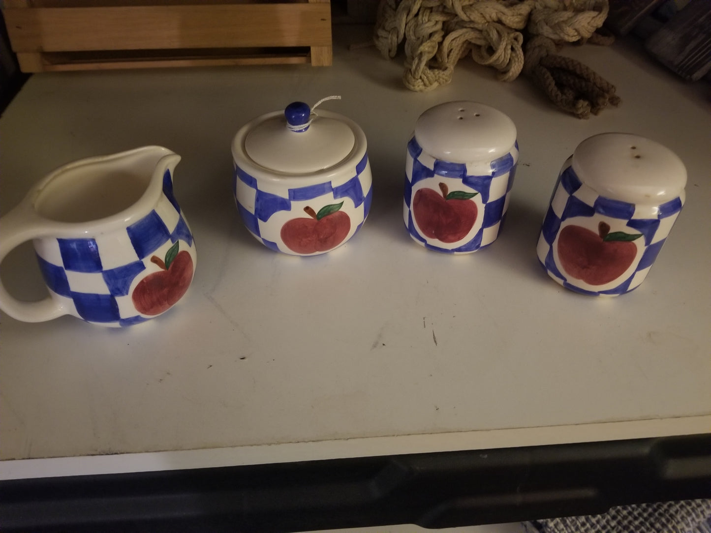 Vintage apple set