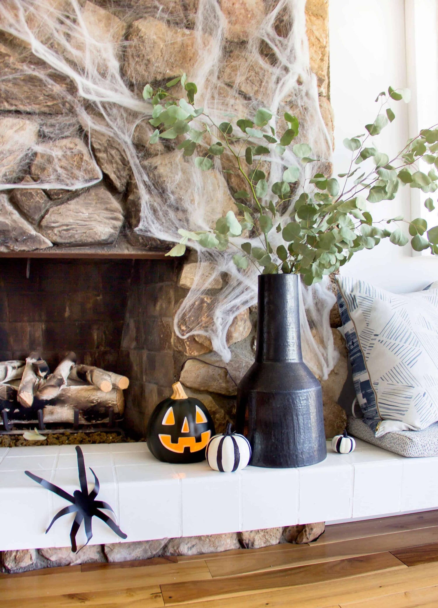 Halloween Decor