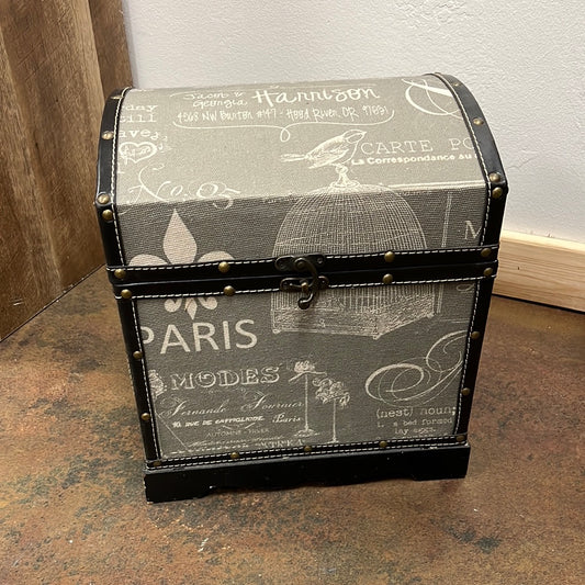 Paris Chest