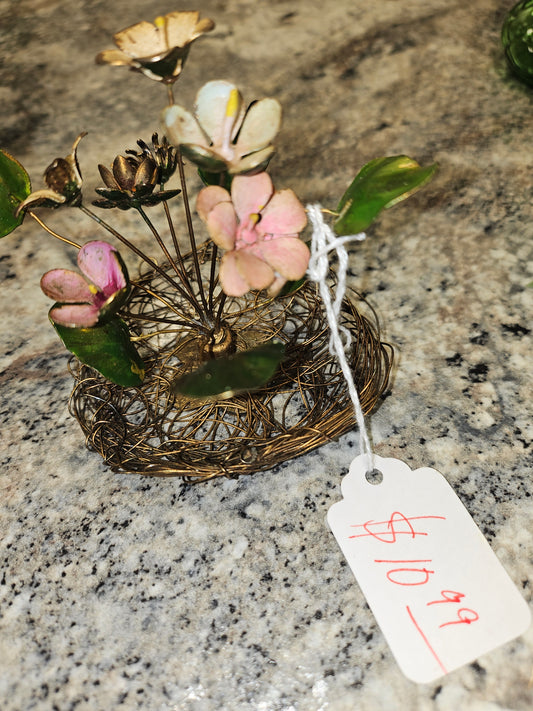 Wire floral