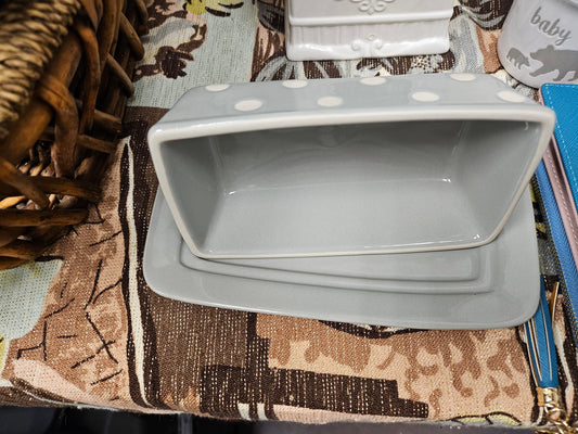 Butter dish