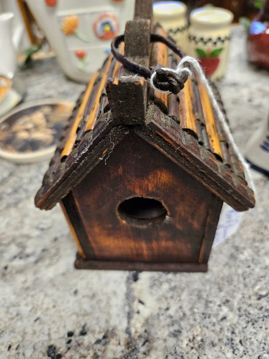 Bird house