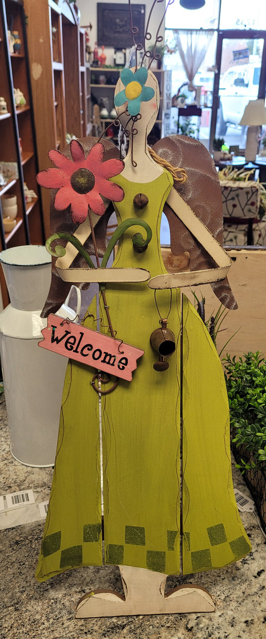 Welcome Spring Lady