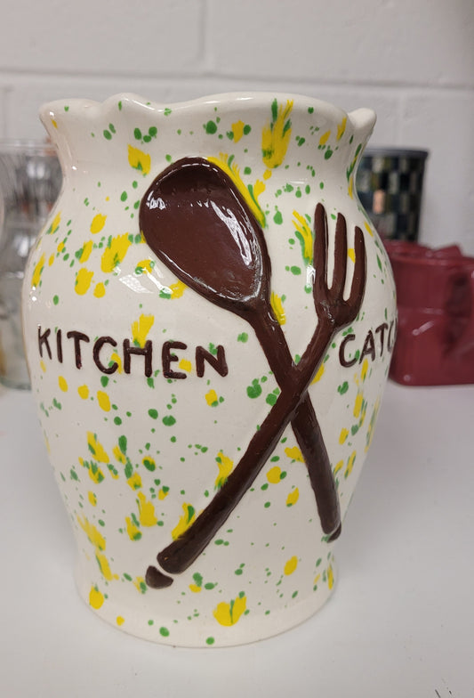 Utensil catcher