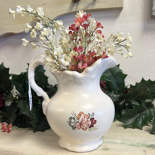 Pitcher & Arrangement