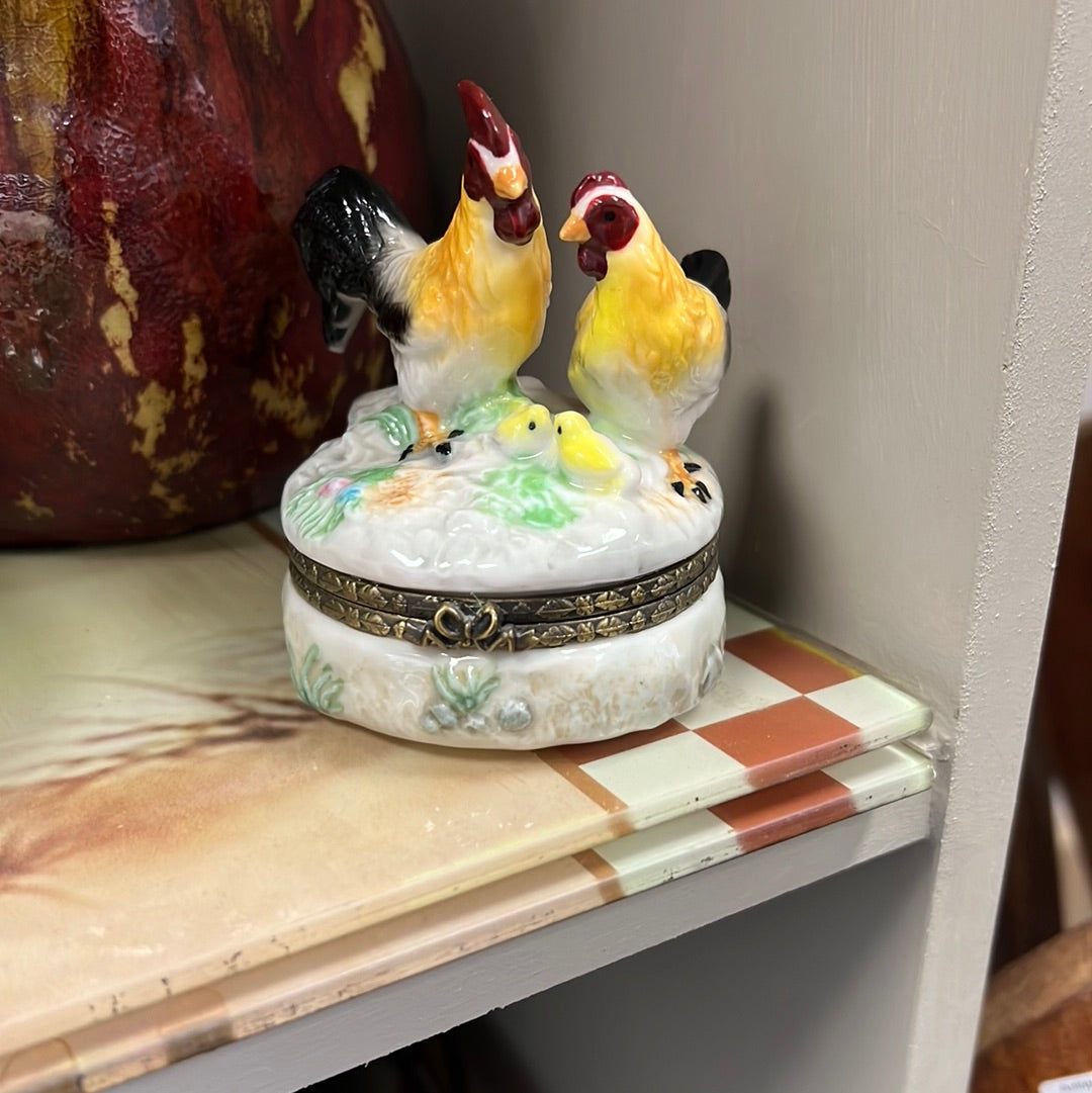 Old Chicken Ring Holder