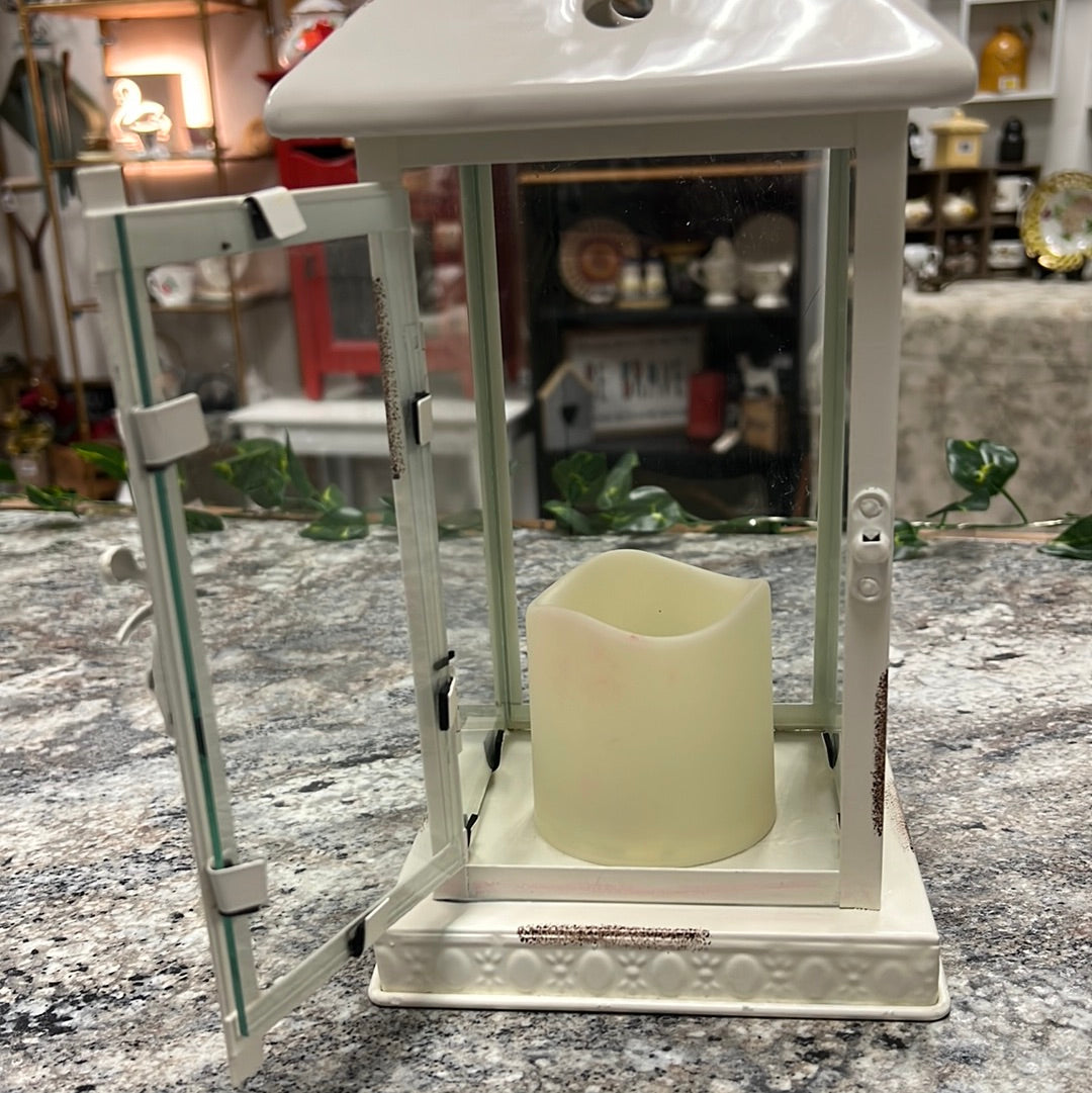 Farmhouse Lantern