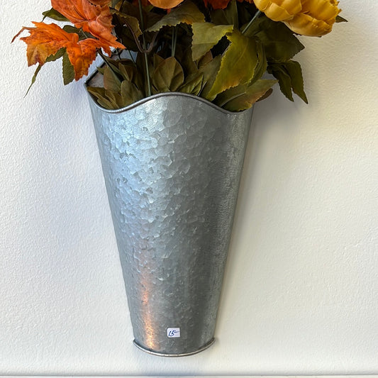 Hanging Plant Tin