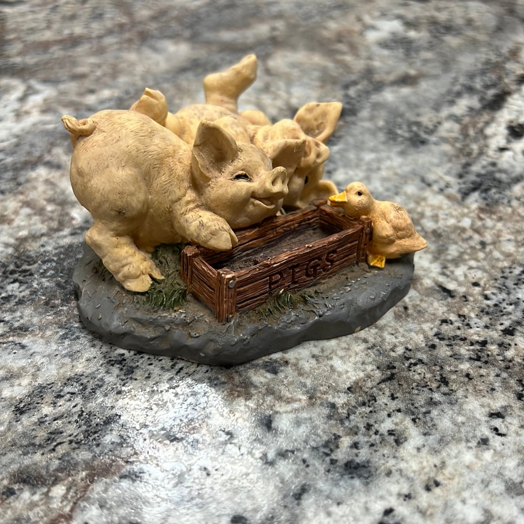 Silly Pigs Figurine