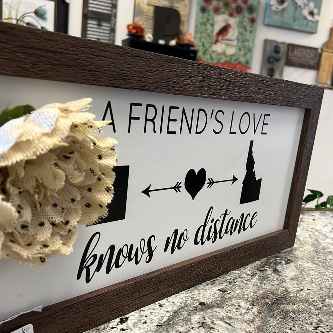 Friends Love Wall Decor