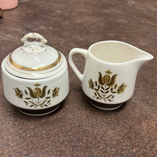 Cream + Sugar Set