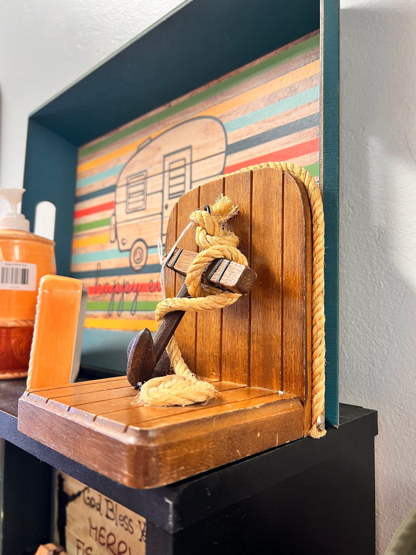 Wood Anchor Bookend