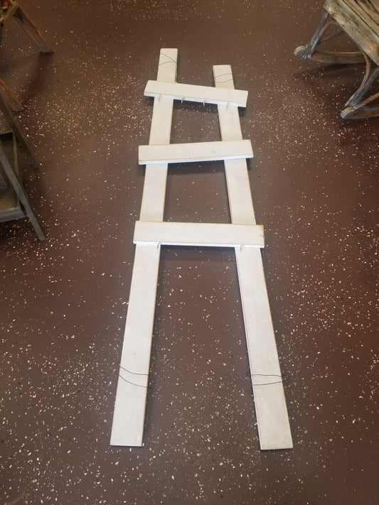 Vintage decor ladder