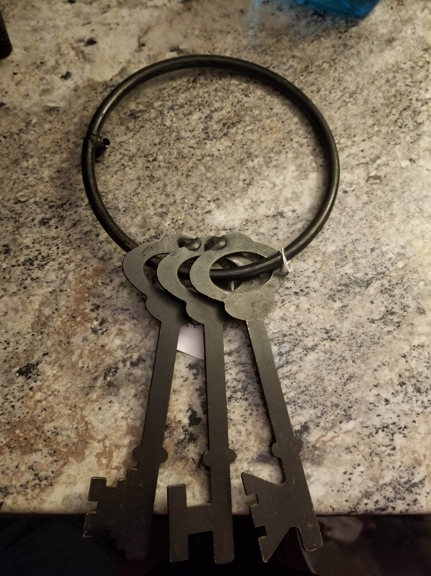 Metal key decor